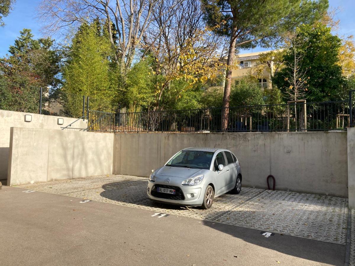 Design Au Coeur De Avec Parking Prive Apartment Montpellier